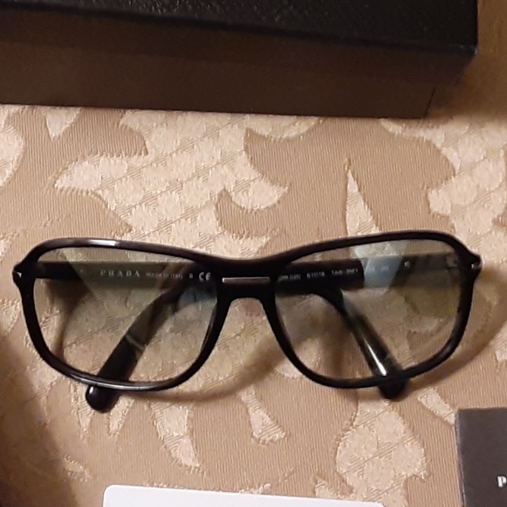 Prada Sunglasses with COA - Picture 6 of 13